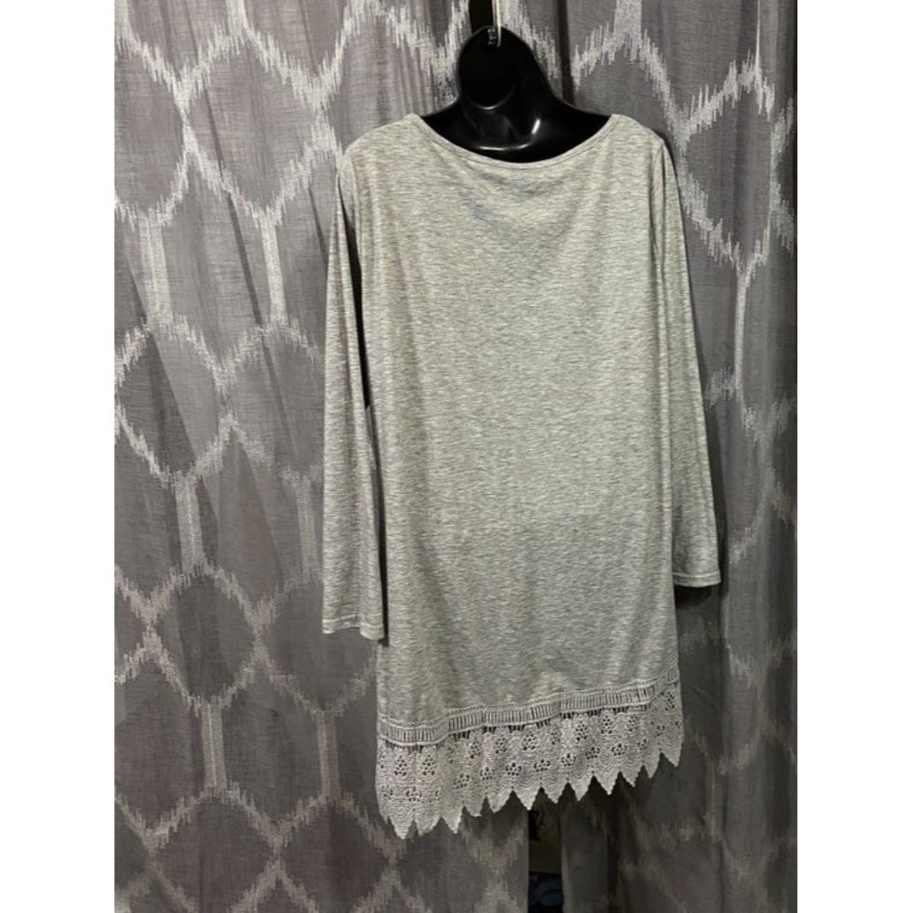 Dress shirt gray lace casul or maternity - Picture 5 of 7